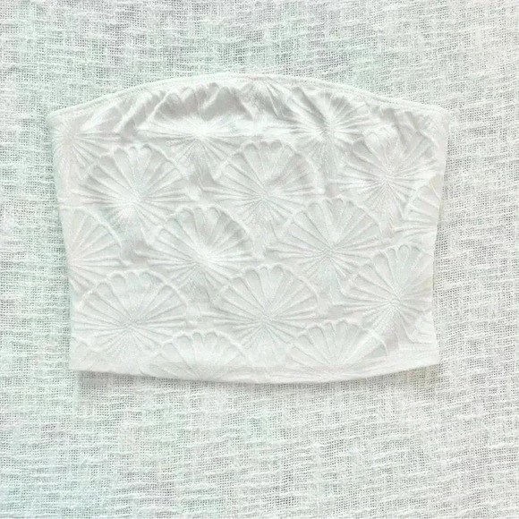 Shein Seashell Tube Top - Picture 1 of 2